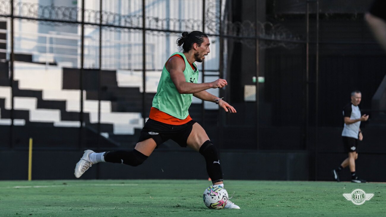 Martín Cáceres y el deseo de ganar "una Libertadores o Sudamericana" con Libertad