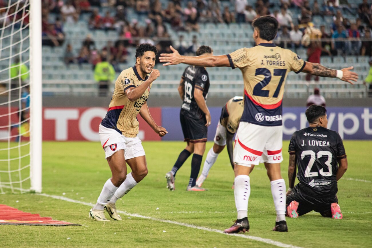 Negocio redondo de Cerro Porteño en su estreno en la Copa Libertadores