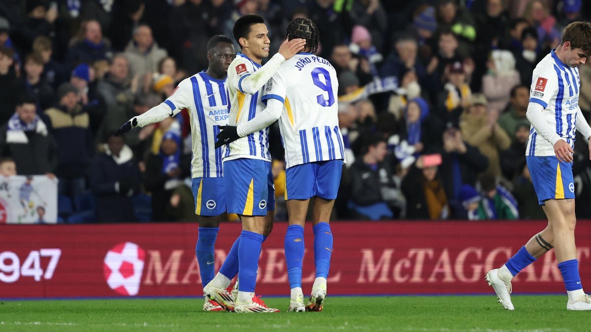 Diego Gómez será titular por primera vez en el Brighton