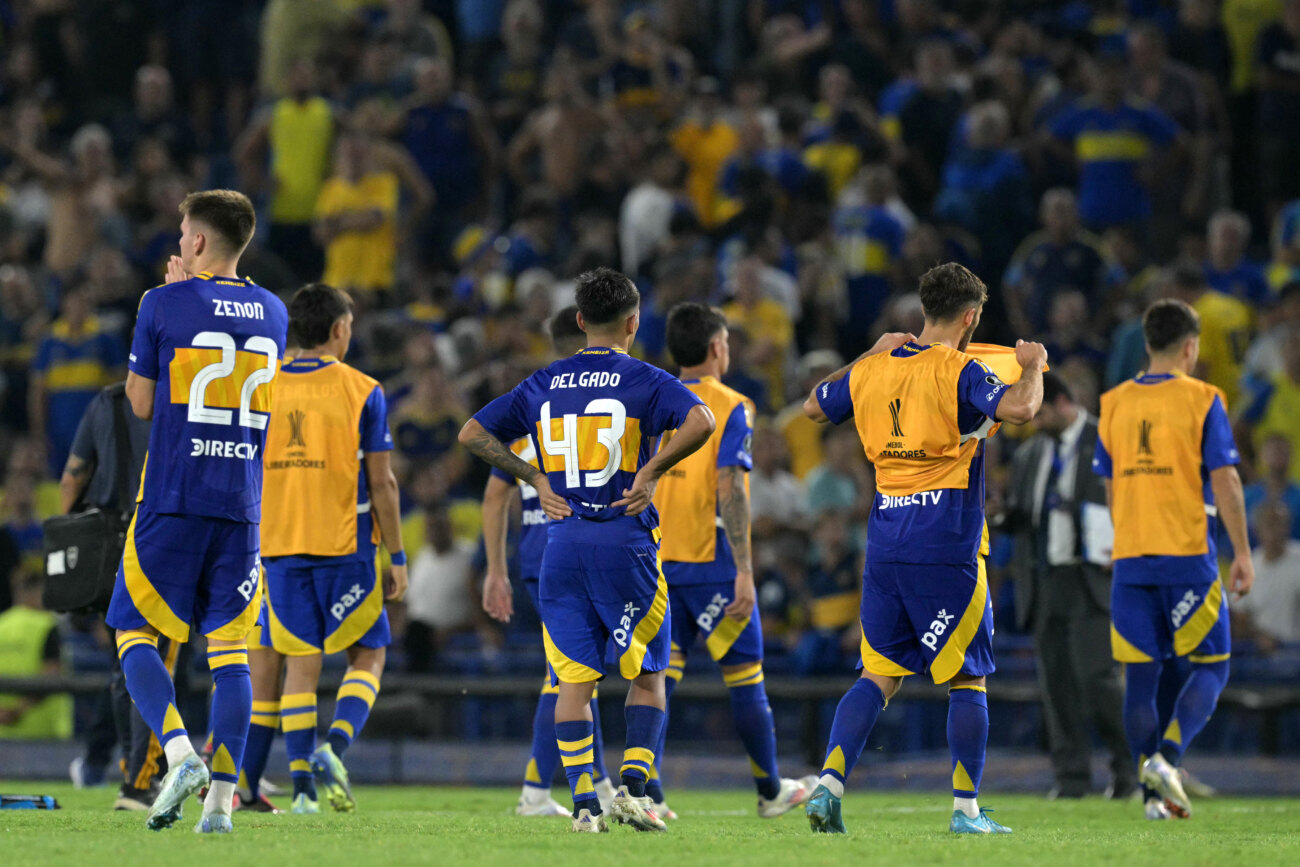 Prematura eliminación de la Copa Libertadores desata crisis en Boca Juniors