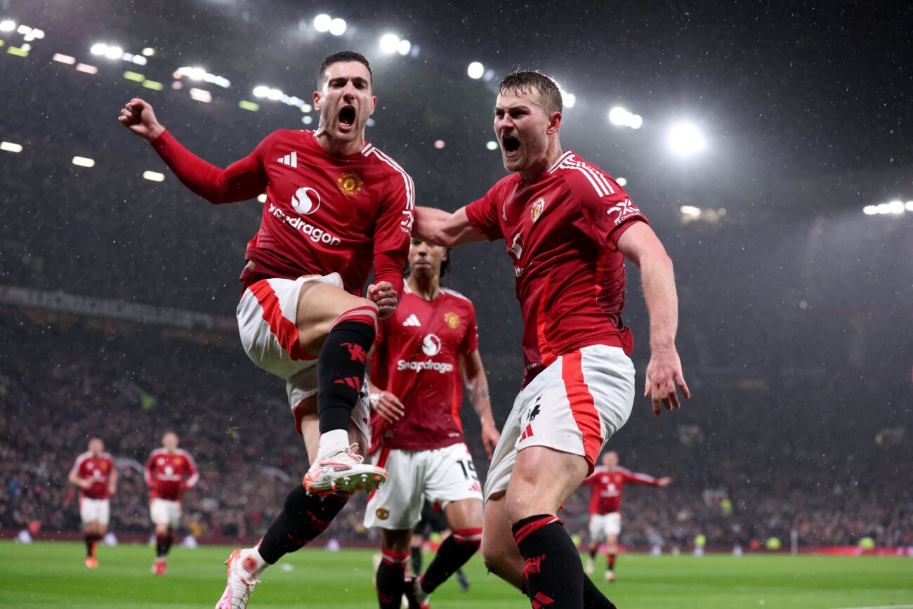 Manchester United logra trabajosa victoria ante el Ipswich