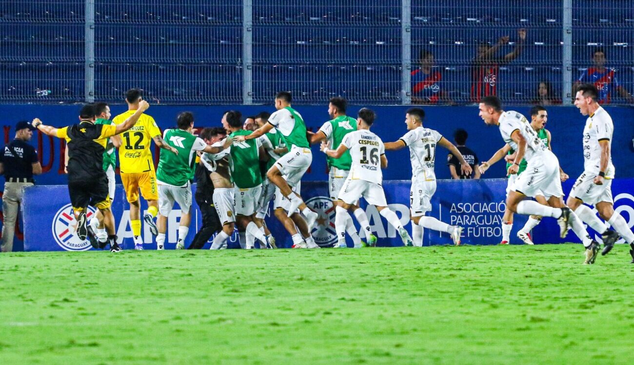 ¿Qué pasó? Fernández, del gol de la victoria a un inesperado pedido de disculpas