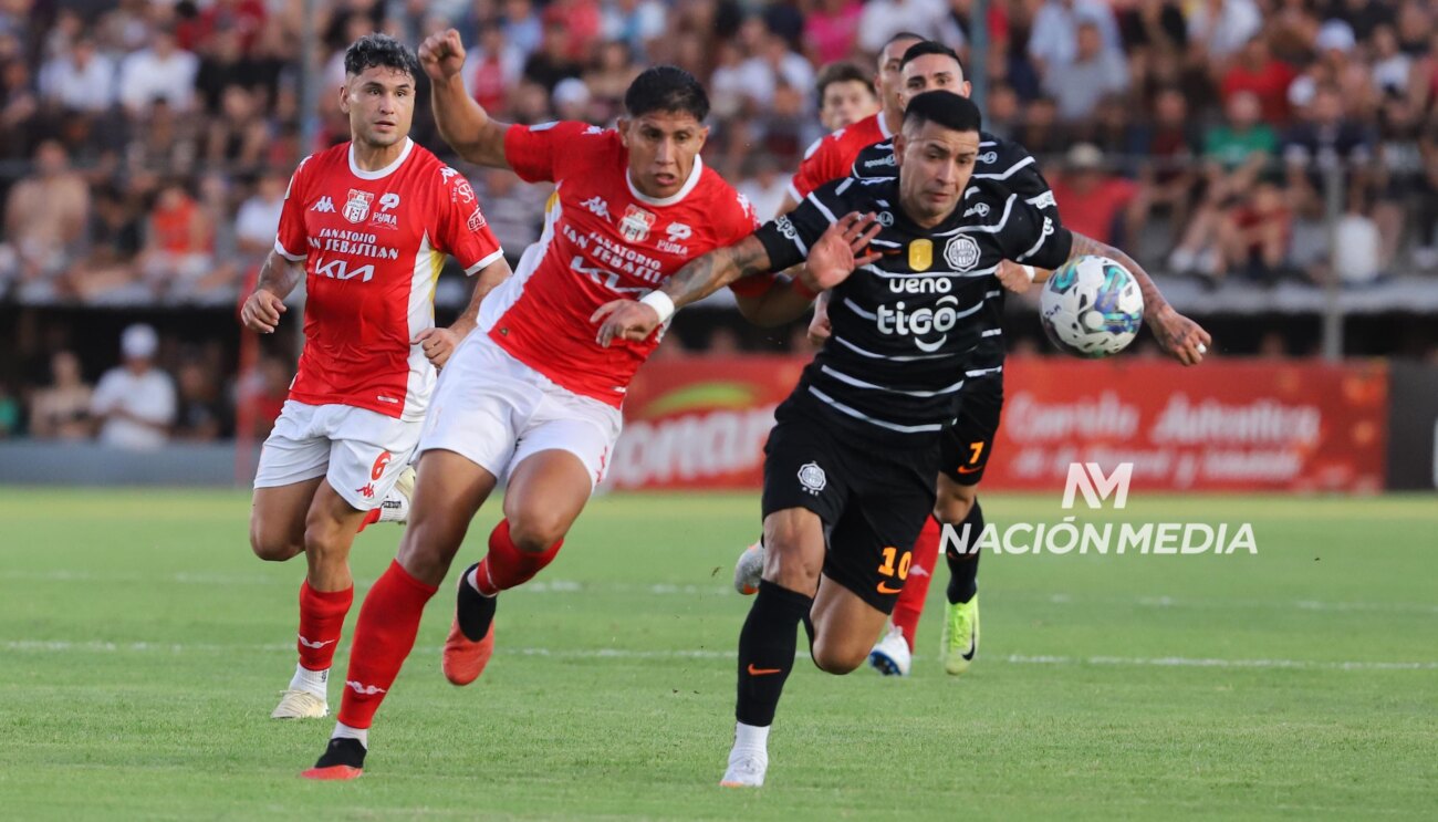 El divertido cruce que tuvo Derlis González con un jugador de General Caballero