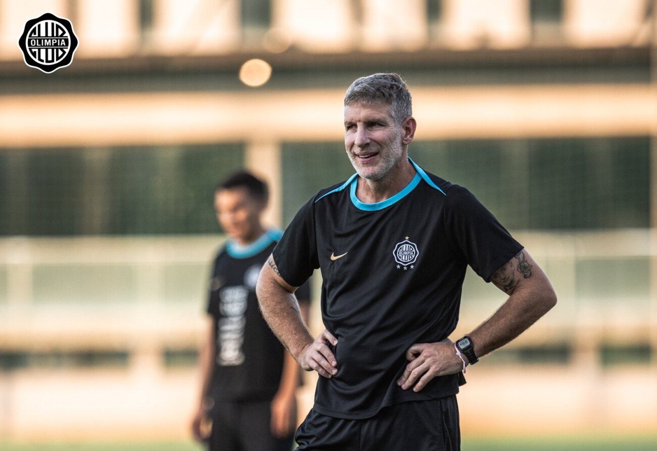 Los concentrados de Olimpia para el clásico "blanco y negro"