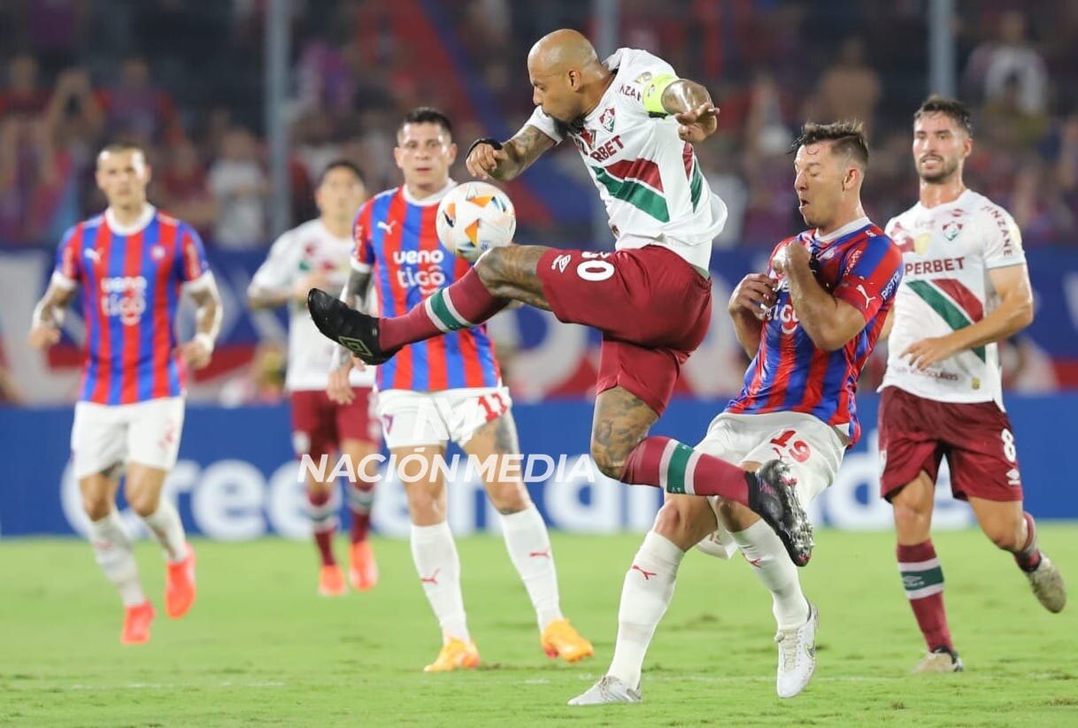 ¿De qué club es hincha Felipe Melo en Paraguay?