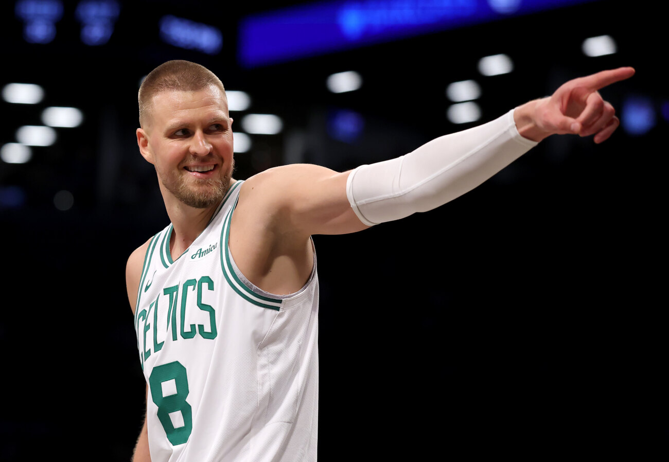 Porzingis comanda el triunfo 50 de los Celtics