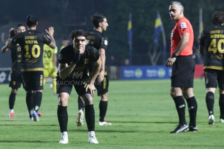 ¿Diego Fernández finalmente no jugará en Olimpia?