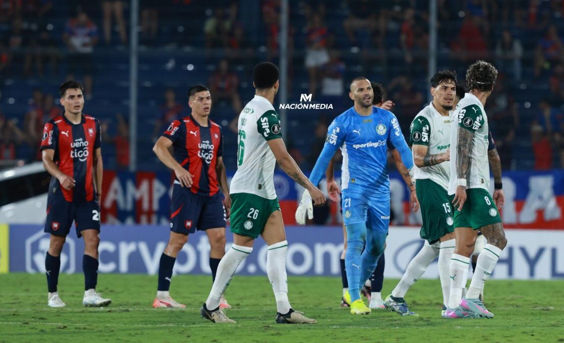 El increíble registro de Gustavo Gómez ante Cerro Porteño por Copa Libertadores