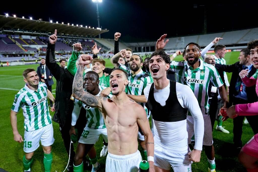Pellegrini conduce al Betis a la primera final europea de su historia