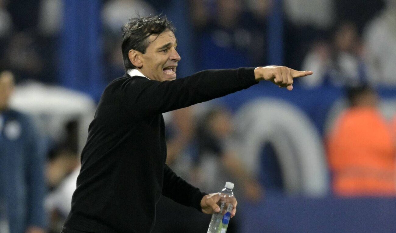 Fabián Bustos, frustrado: "Me sabe a poco el empate…"