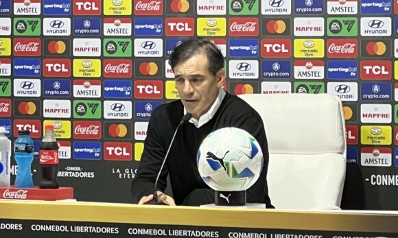Fabián Bustos siente que el equipo comienza a representar a la afición olimpista