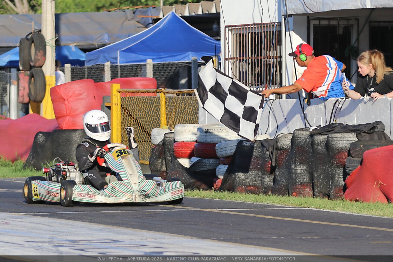 Se vivió una emocionante fecha del Nacional de Karting en Ñu Guazú