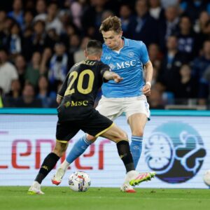 Nápoli no pasa del empate ante el Génoa y el Inter se coloca a un punto