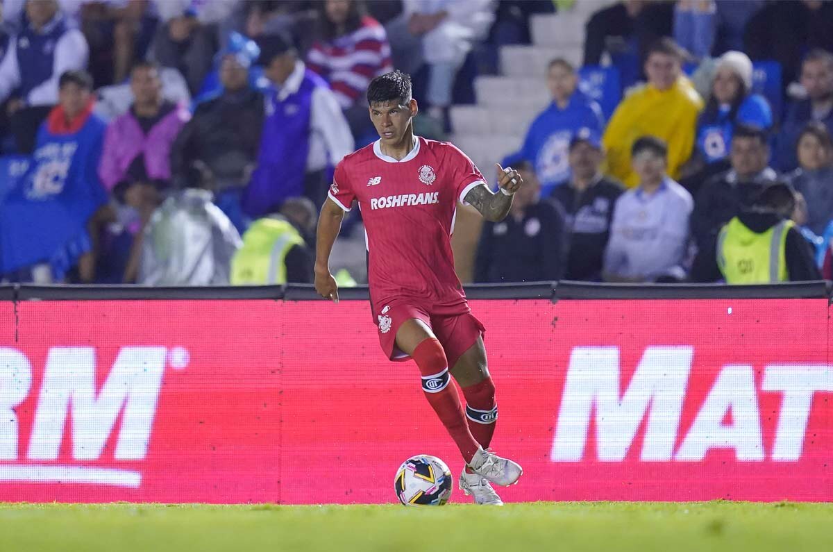 Semifinales del fútbol mexicano con escasa presencia guaraní