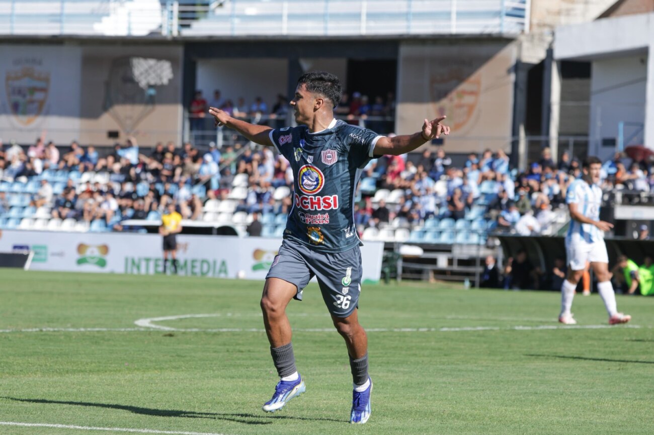 San Lorenzo se convierte en líder solitario en la División Intermedia 2025