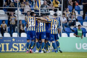 Luqueño vuelve a ganar dos partidos en el arranque de un torneo luego de casi dos décadas