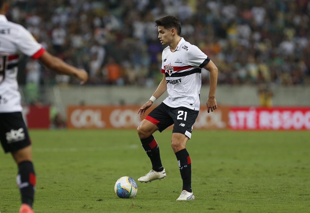 Sao Paulo, con Bobadilla de titular, buscará dar el golpe en la altura de Quito