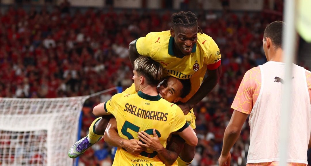 El Milan vence al Liverpool en amistoso en Hong Kong