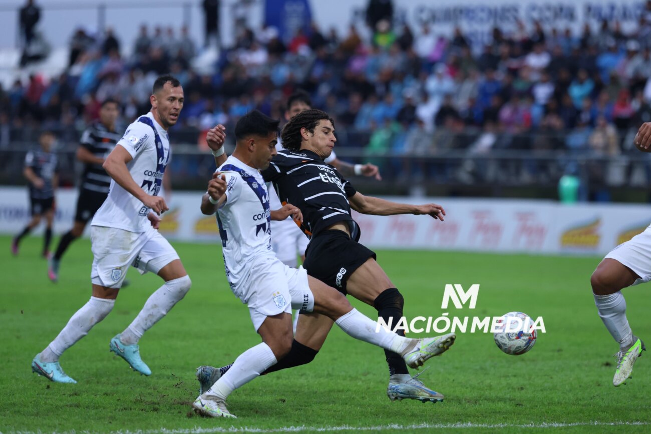 ¿Hace cuánto Olimpia no le puede ganar a Ameliano?