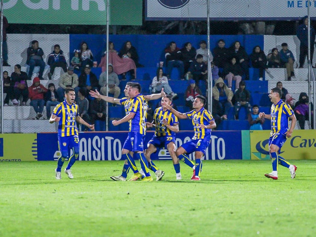 ¡Luqueño vence a Nacional y se acomoda entre los punteros!