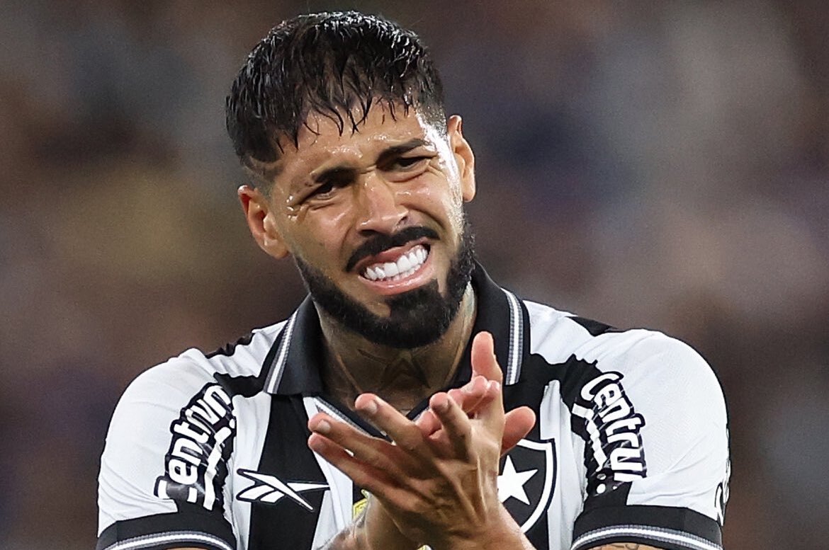 Inició desde su campo: ¡Extraordinario gol de Barboza en Brasil!