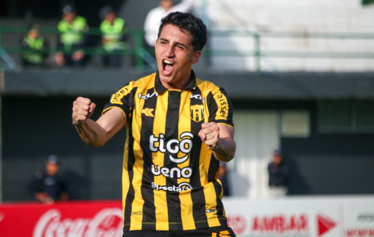 El registro histórico que Agustín Manzur estableció en el fútbol paraguayo El registro histórico que Agustín Manzur estableció en el fútbol paraguayo