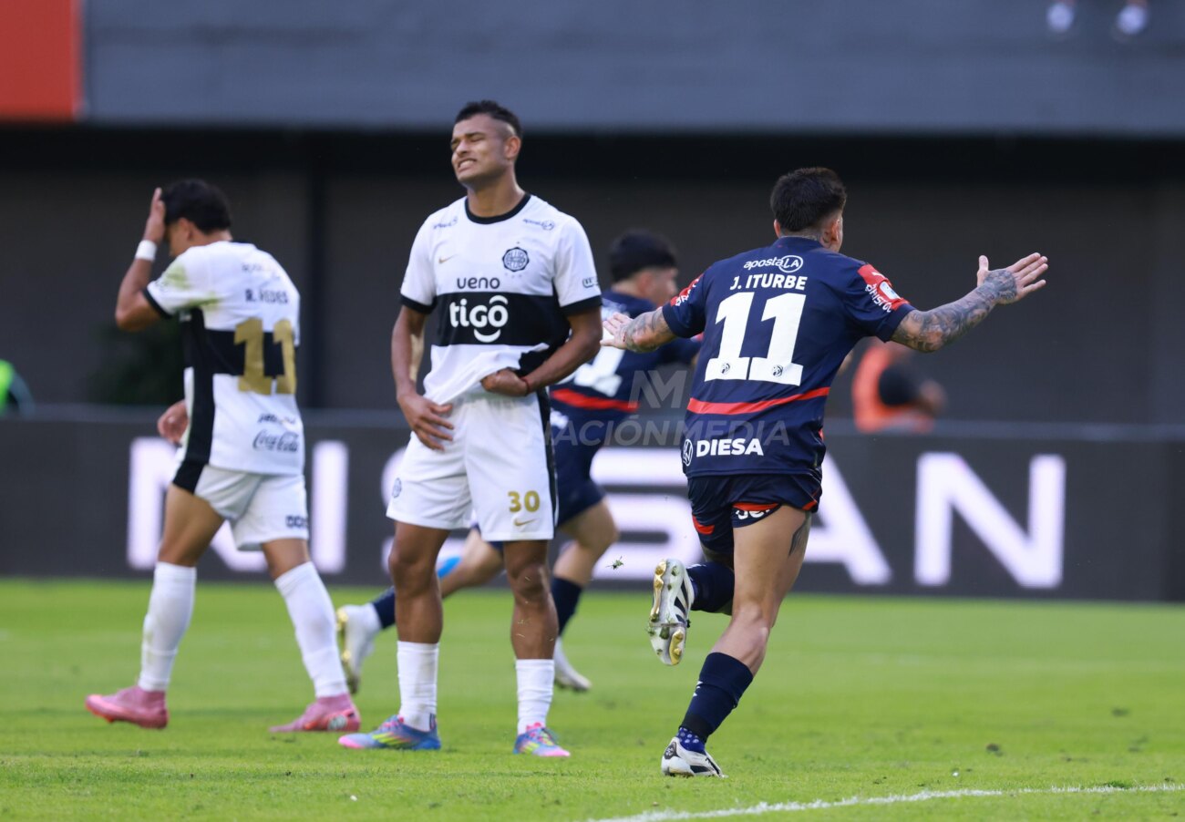 A Olimpia le remontan un 2-0 por tercera vez en el año
