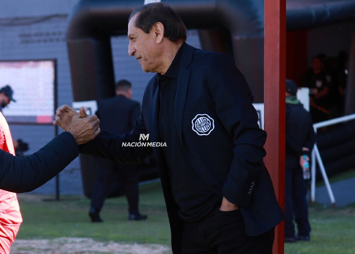 Ramón Díaz es autocrítico y califica de "preocupante" la situación de Olimpia