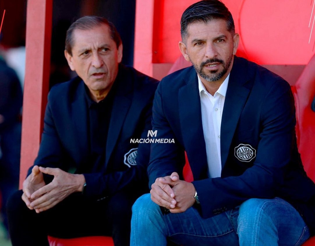 ¡El Santos de Neymar ofreció a los Díaz la dirección técnica!