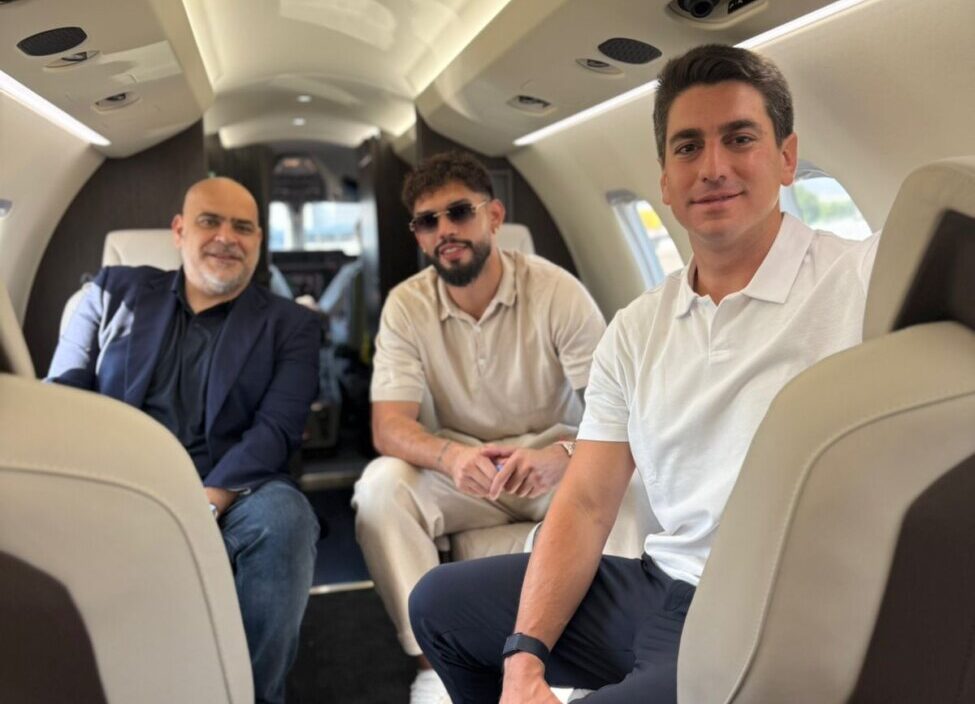 Omar Alderete aterriza en Inglaterra para jugar en la Premier League