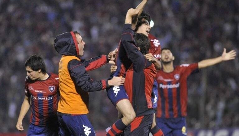 Cerro Porteño intentará mantener la hegemonía ante Estudiantes en Copa Libertadores