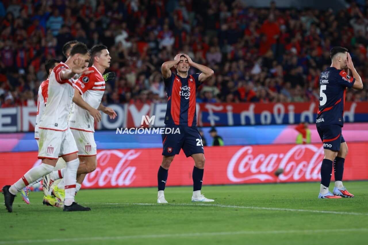 ¡Estudiantes amarga a Cerro con un penal sobre tiempo añadido!