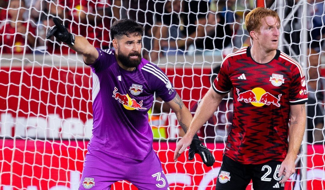 La emotiva despedida del New York Red Bulls de Carlos Coronel