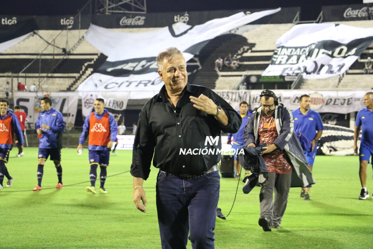 Se viene el quinto ciclo: Los números de Éver Almeida como DT en Olimpia