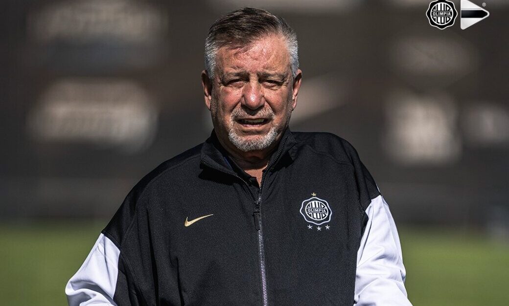 La emoción de Almeida en la vuelta a su casa: "Orgulloso de estar acá, es mi lugar en el mundo"