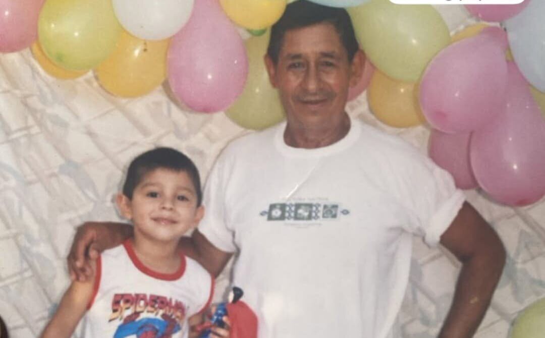 ¡Piel de gallina! El conmovedor mensaje de Julio Enciso a su difunto abuelo