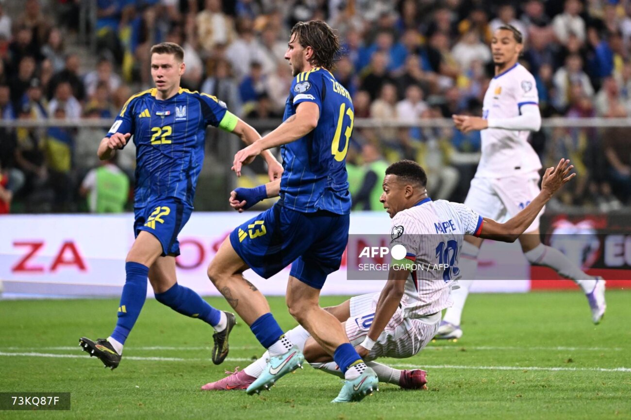 Francia supera a Ucrania en su primer paso camino al Mundial 2026