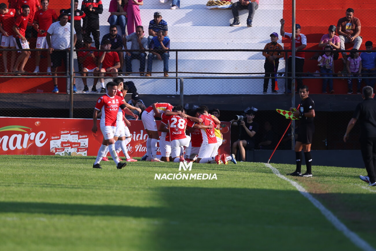 El jugador de General Caballero que fue dirigido por Alfaro y quedó maravillado