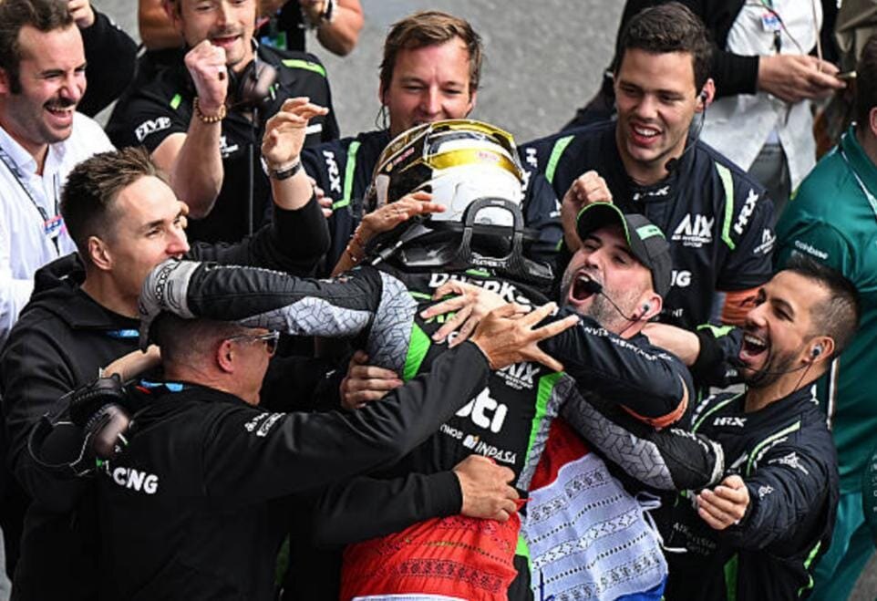 El mensaje de Joshua Duerksen tras su fenomenal carrera y podio en Bakú