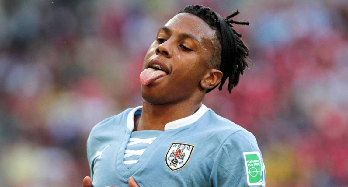 ¿Olimpia quiere a un goleador y mundialista uruguayo?