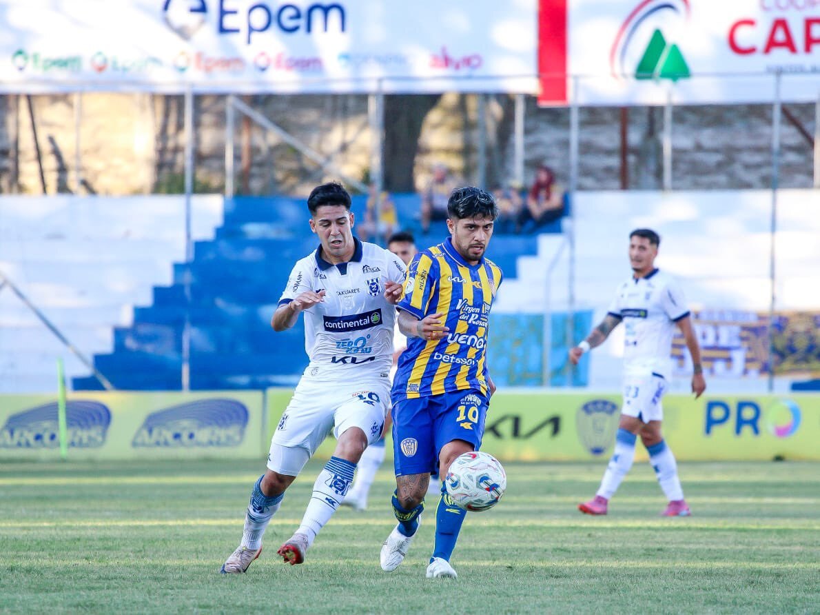 Mentalizado en recuperar su rodilla y "volver con todo"