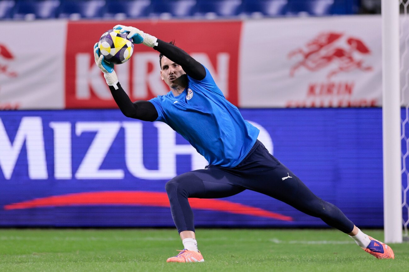 "Gatito" Fernández recibe lluvia de críticas luego del amistoso ante Japón