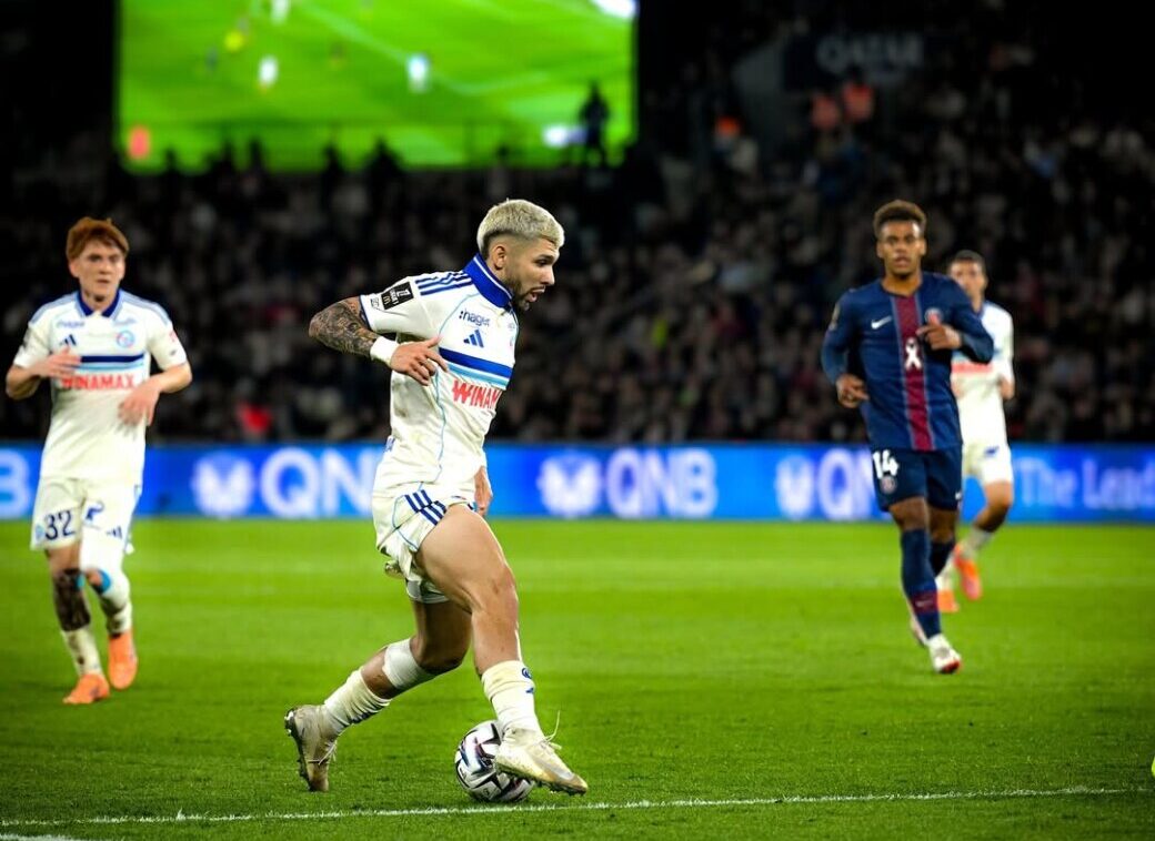 Julio Enciso, emotivo tras su primera titularidad en el Estrasburgo