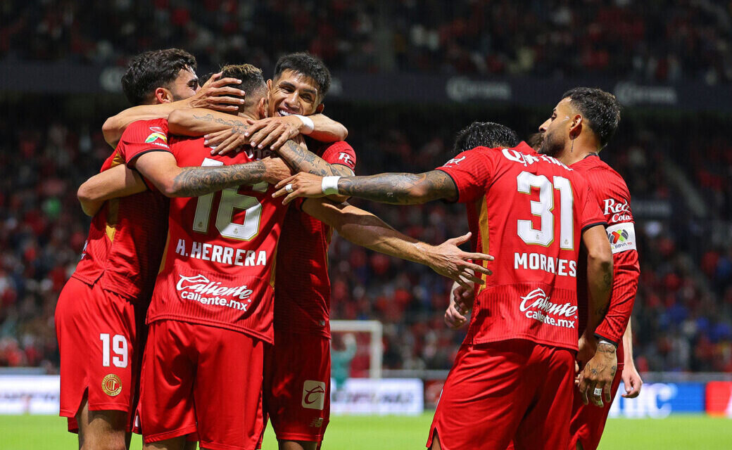 El Toluca de Morales pasa la aplanadora sobre el Querétaro de Bogarín