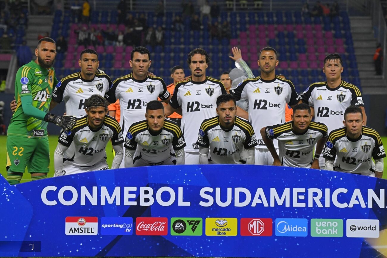 Con Alonso como capitán, Mineiro sale bien parado de Ecuador en la ida de las semis