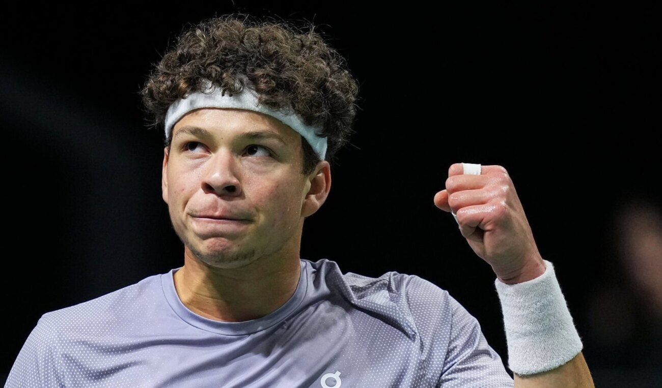 Shelton clasifica al Masters ATP tras pase a cuartos de final en París