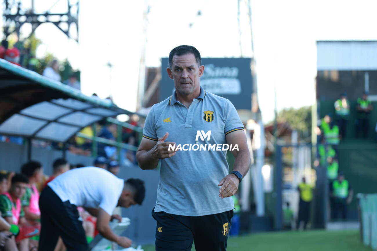 Bernay lamentó los insultos recibidos e invita a su hinchada a seguir creyendo