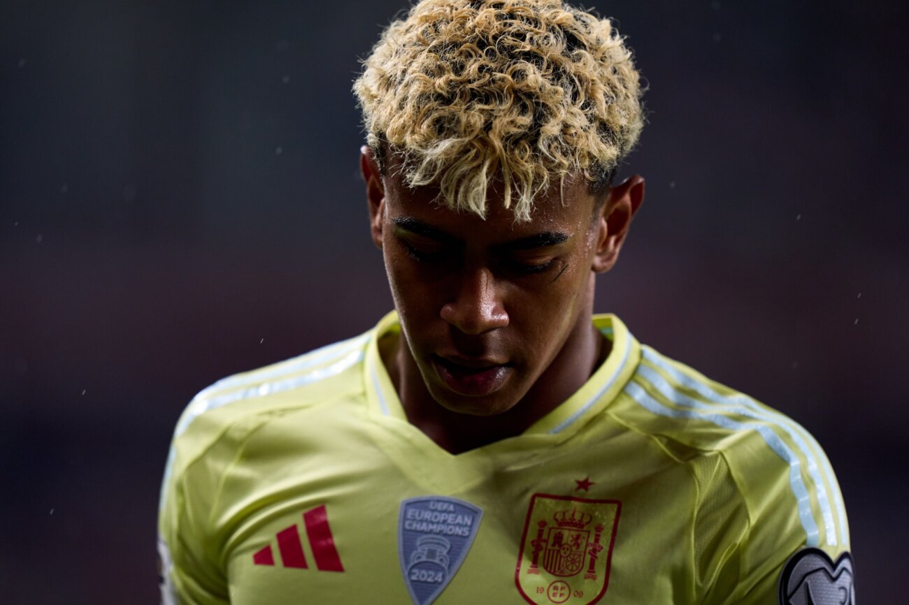 Polémica de por medio, España desconvoca a Lamine Yamal