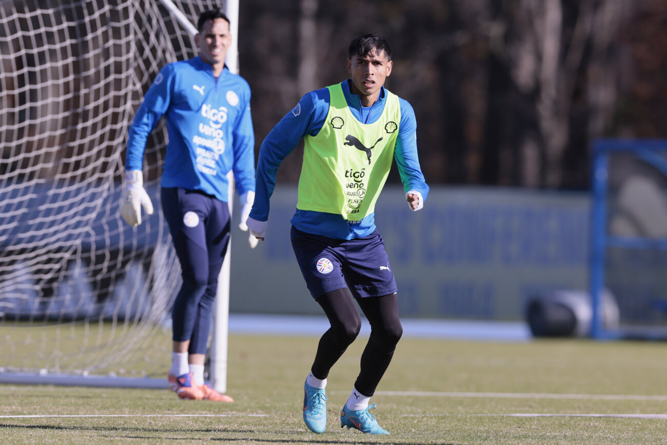 Gustavo Alfaro confirmó que se viene el debut de Alexis Duarte con la selección absoluta