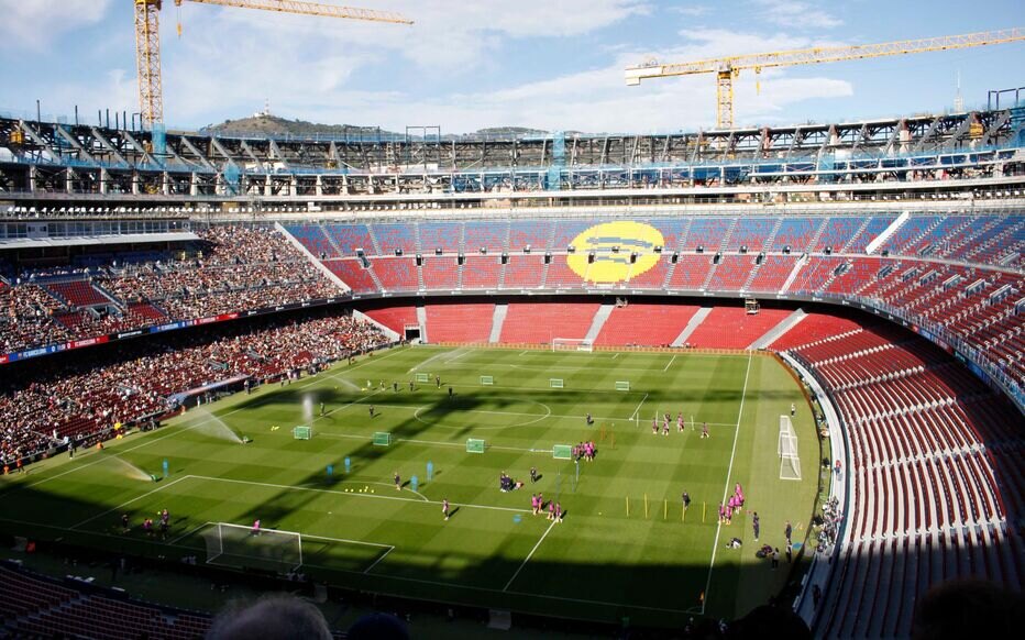 Barcelona "regresa al futuro" con reapertura del renovado Camp Nou